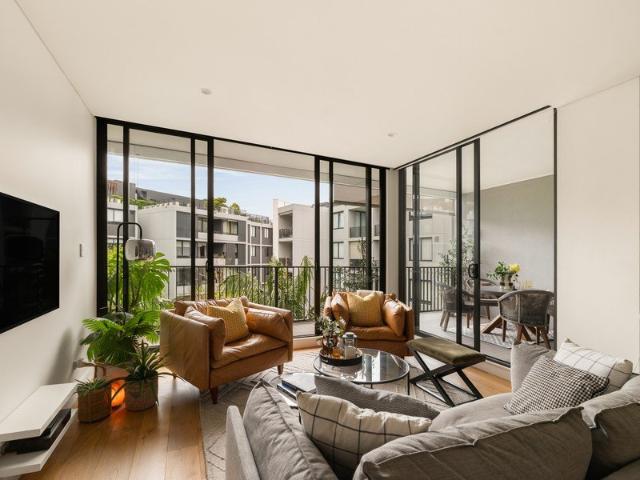 As new apartment with garden views on the Alexandria Rosebery border