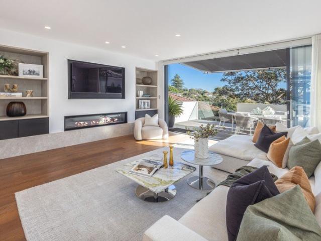 As New Luxury Bespoke Penthouse Living in a Harbourside Setting