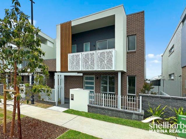 As New Town Home in Marina Precinct