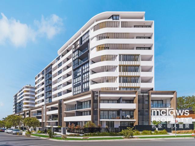 As New Ultra Spacious 1 Bed + Versatile study In Quiet Setting