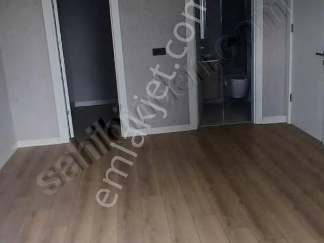 Asm Öniz 4+1 Ada Mutfak Lüks Kiralık Daire