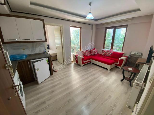 Asmalıevler Mah.üniversiteye Yürüme Mesafesine Balkonlu 1+1 Eşyalı Apart