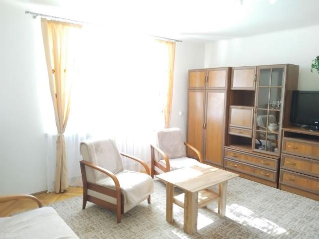 Asnyka, 1 pokojowe, 45m2, Parter, Umeblowane