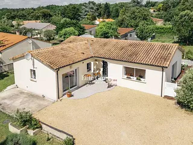 Asnières sur Nouère 16290 Achat / Vente maison 6 pièces t6 au dernier étage
