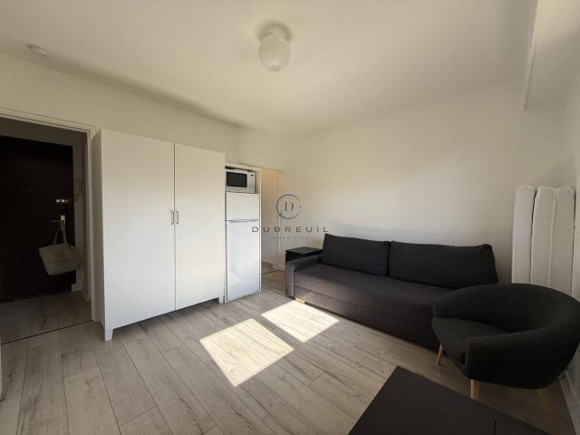 ASNIERES SUR SEINE PROCHE GABRIEL PERI STUDIO MEUBLE 18,26 M²
