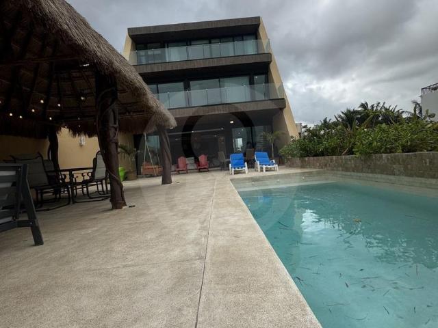 ASA FRENTE AL MAR EN SAN BENITO TOTALMENTE AMUEBLADA