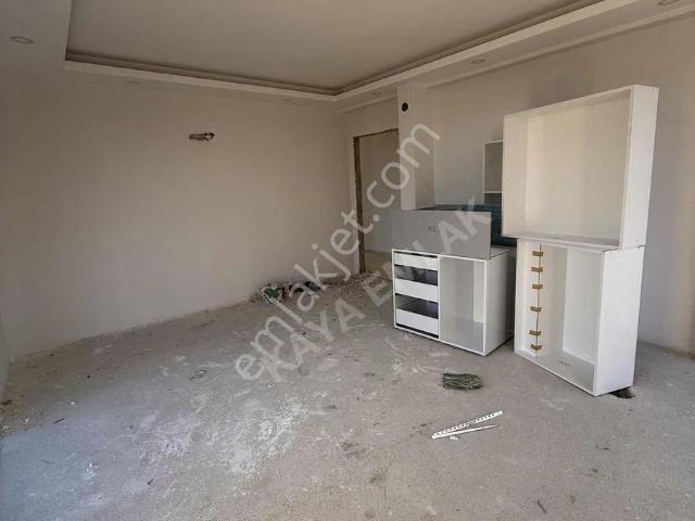 Asansörlü, Garajlı, Çift Banyolu,lüks Yapılı Ayrı Mutfaklı 2+1