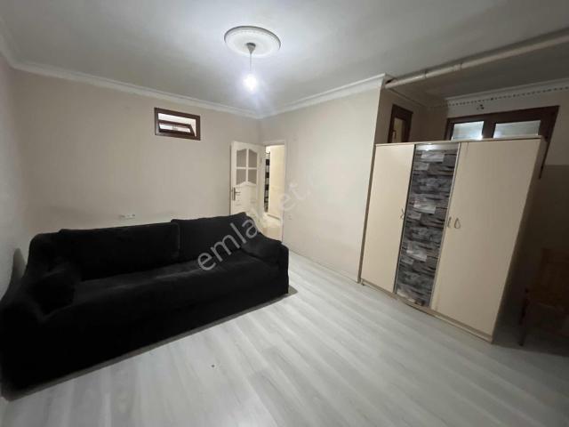 Asansörlü Kiralık 1+1 Kiralık Daire