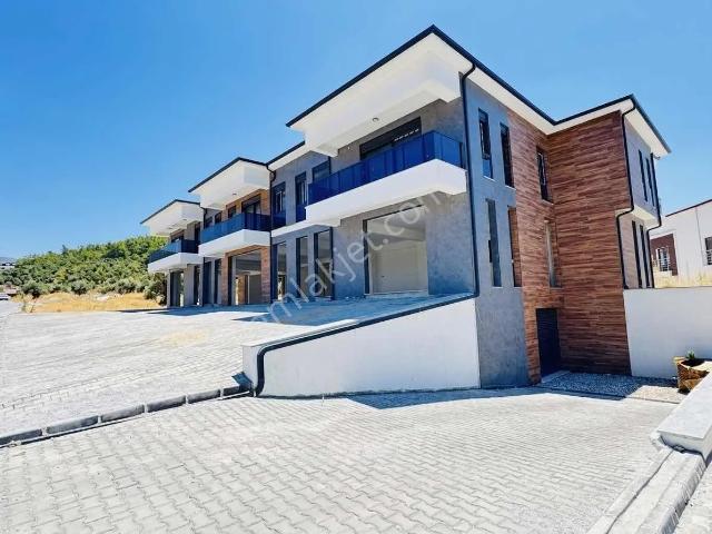 Asansörlü, Kurumsal Market Üstü Sıfır 2+1 Çift Banyolu Dubleks