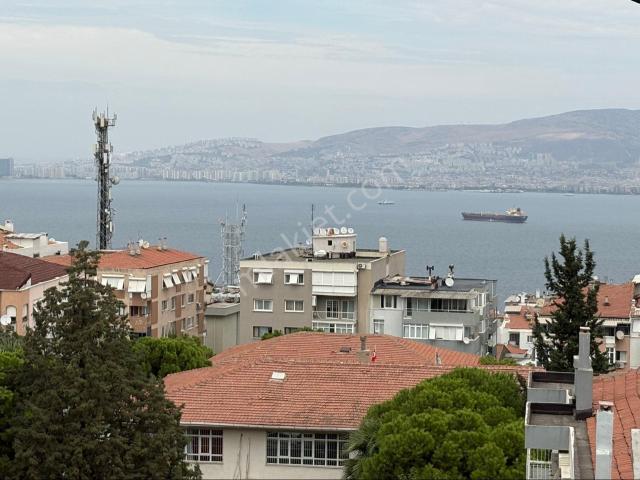 Asansörlü Otoparklı Deniz Manzaralı Çift Cephe 3 + 1