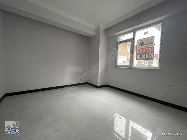 ASCDEN KİRALIK 0 YENİ 1+1 DAİRE AYRI MUTFAKLI ÜNİVERSİTE ROTASI