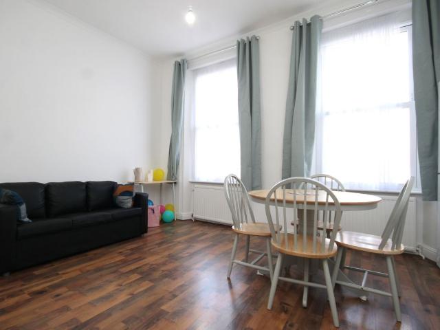 Ascham Street, Kentish Town NW5, 3 bed flat to rent, £3,600 pcm | PrimeLocation