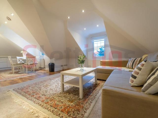 Ascombe gardens, Edgware, London, HA8 2 bed flat to rent £1,850 pcm £427 pw
