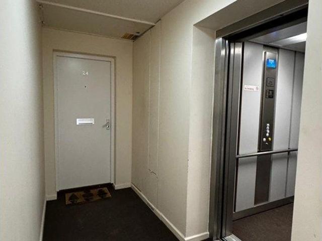 Ascot House, Milton Keynes MK9, 2 bed flat to rent, £1,250 pcm | PrimeLocation