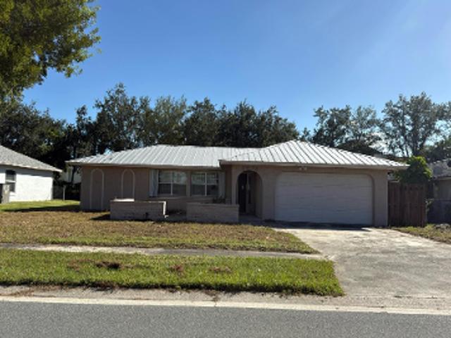Ascot Ln