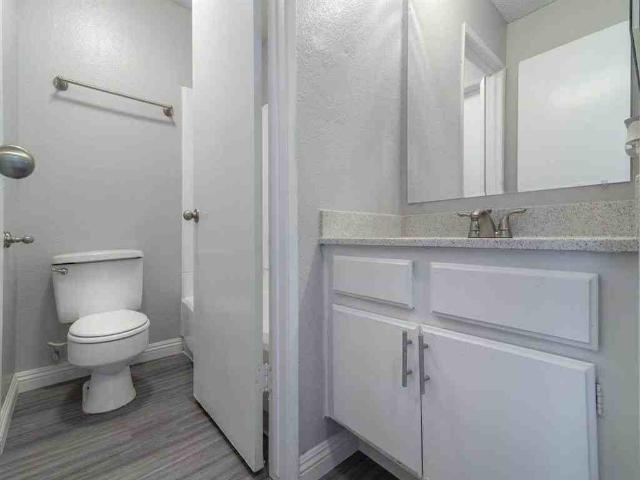 Ascot Park Apartments 2 Bedroom Apartment for Rent at 1422 E 9th St, San Bernardino, CA 92410 Curtis