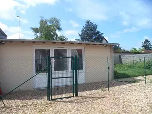 Ascoux 45300 Location maison 2 pièces t2 parking
