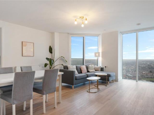 Asda Express, Daneland Walk, Tottenham, N17 9GW, United Kingdom | 2 bed apartment for rent #140654856 | Rentberry