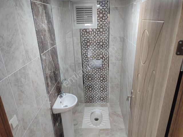 Asel'den Erbaylar Yokuşu 3+1 Sıfır Asansörlü Güney araç Takaslı