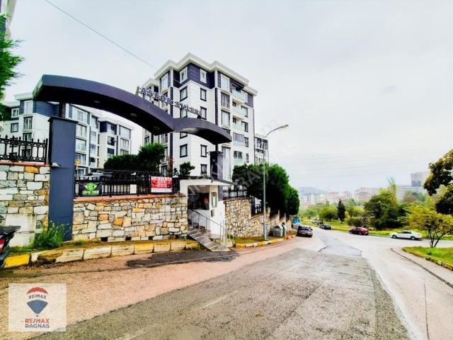 Asfor Pendik Evlerinde Deniz Ve Adalar Manzaralı 3+1 Daire