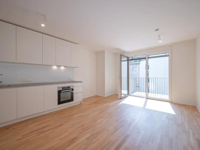ASG IV Qualitatives Wohnen in urbaner Lage: hochwertiger 2 Zimmer ZWEITBEZUG mit BALKON! Provisionsfrei!