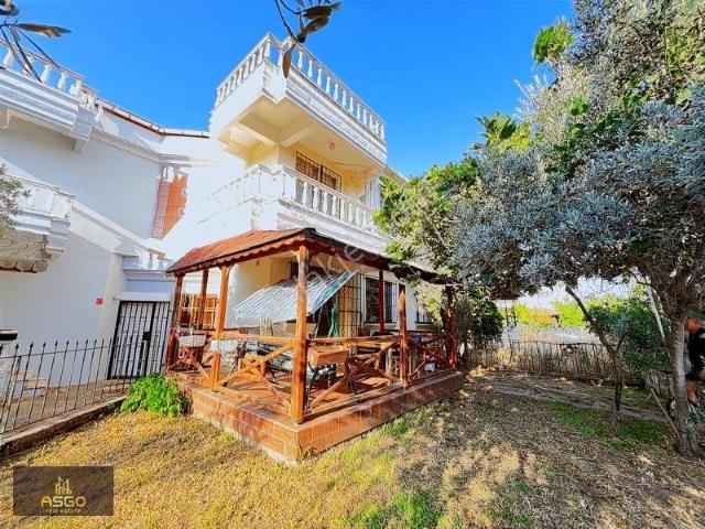 Asgo Dan Erdek Düzler Mevki Site İçerisinde Satılık Villa