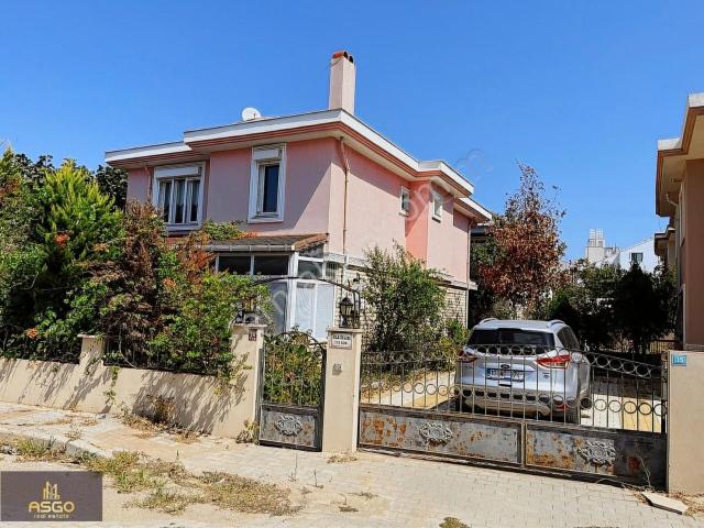 Asgo Dan İhsaniye Mahallesinde Müstakil Satılık Villa