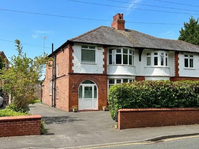 Ashton Lane, Sale 4 bed semi detached house to rent £1,900 pcm £438 pw
