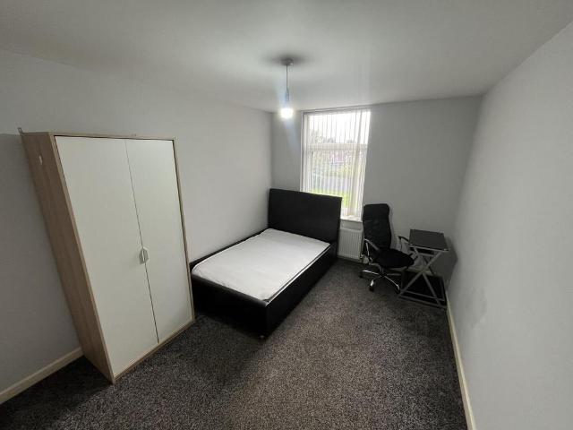 Ashton Street, Ashton On Ribble, Preston 1 bed in a house share to rent £450 pcm £104 pw
