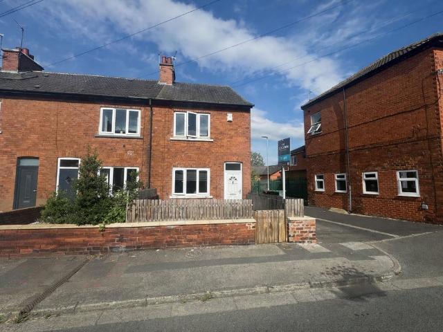 Ashton Road, Castleford WF10, 3 bed terraced house to rent, £900 pcm | PrimeLocation