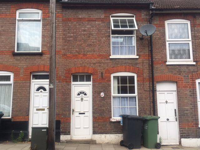Ashton Road, Luton LU1, 2 bed terraced house to rent, £1,200 pcm | PrimeLocation
