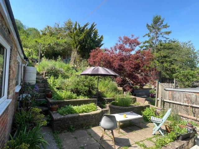 Ashurst Rd, Brighton, BN2 1 bed in a house share to rent £800 pcm £185 pw