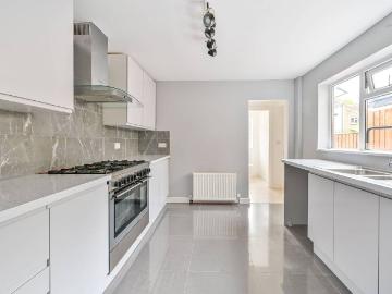 Ashville Road, Leytonstone, Leytonstone, London E11, 3 bed terraced house to rent, £2,701 pcm | PrimeLocation