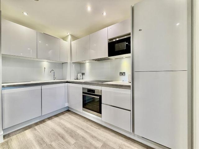Ashwell House, Healum Avenue, Southall UB2, 2 bed flat to rent, £2,000 pcm | PrimeLocation