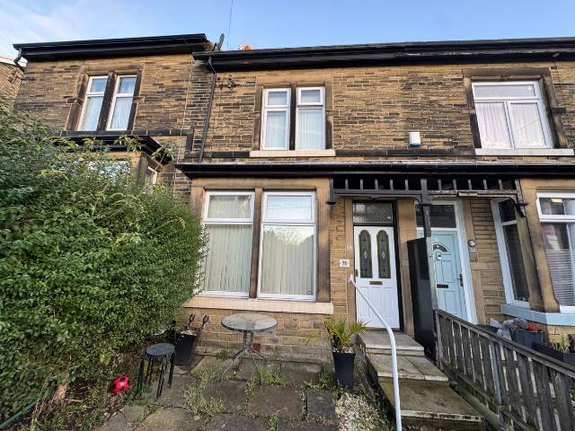 Ashwell Road, Bradford, West Yorkshire BD9, 4 bed terraced house to rent, £900 pcm | PrimeLocation