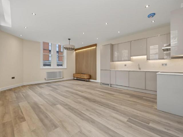 Ashwin Street, London, E8 1 bed apartment to rent £2,495 pcm £576 pw