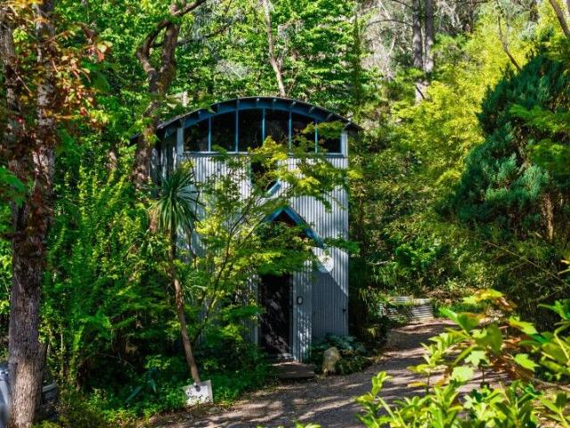 Ashwood Cottages Landmark Riverfront Property