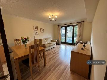Ashworth Park, Cambridge, CB3 2 bed flat to rent £2,000 pcm £462 pw