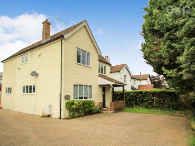 Ash Road, Hartley, Longfield, DA3 8EH 5 bed detached house to rent £2,250 pcm £519 pw