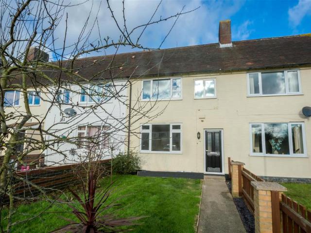 Ash Walk, Newmarket CB8 3 bed terraced house to rent £995 pcm £230 pw