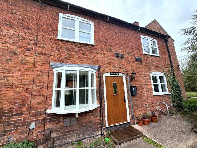 Ash Tree Lane, Lichfield 2 bed cottage to rent £1,000 pcm £231 pw