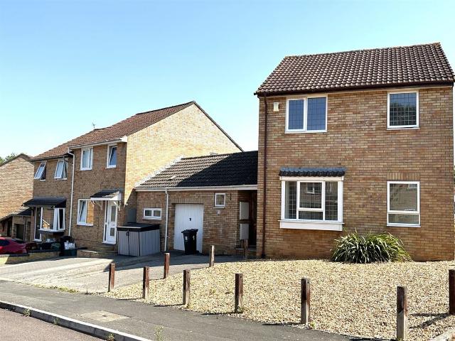 Ashbourne Close, Bristol BS30, 3 bed link detached house to rent, £1,650 pcm | PrimeLocation