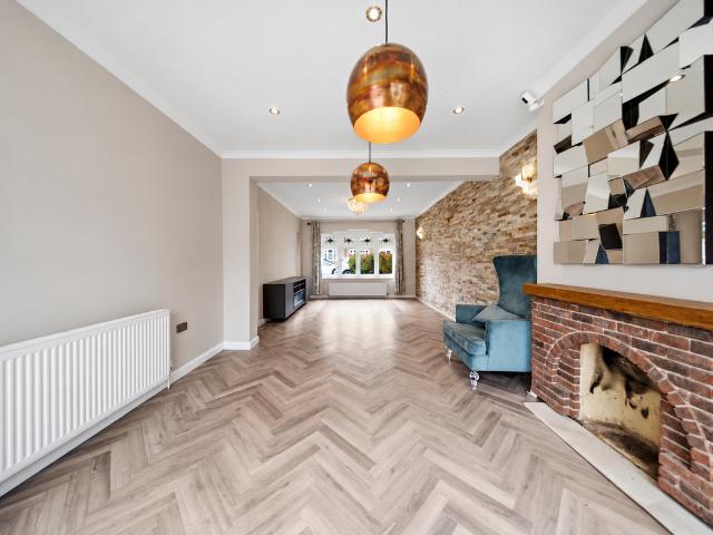 Ashbourne Avenue, Bexleyheath DA7, 4 bed semi detached house to rent, £2,850 pcm | PrimeLocation