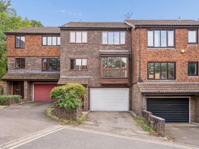 Ashbourne Square, Northwood HA6, 4 bed town house to rent, £4,000 pcm | PrimeLocation