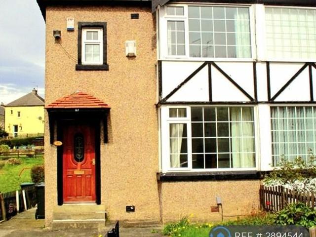 Ashbourne Road, Bradford, BD2 3 bed semi detached house to rent £975 pcm £225 pw