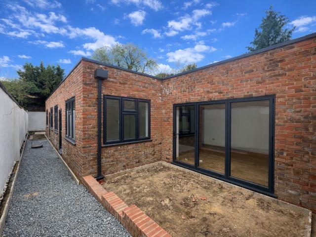 Ashburton Road, Croydon CR0, 2 bed flat to rent, £1,850 pcm | PrimeLocation