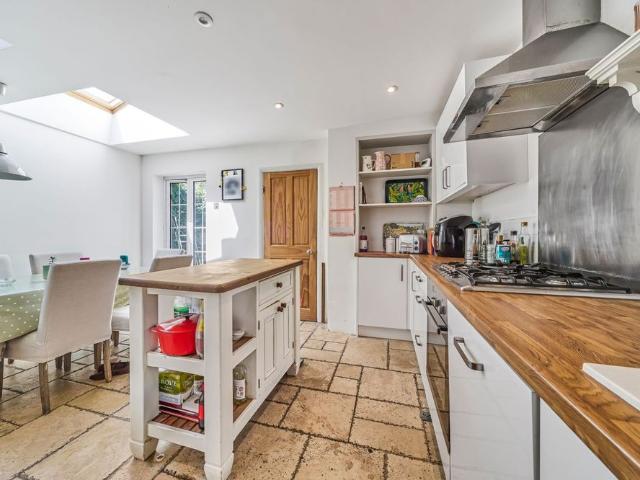 Ashbury Road, Battersea, London, SW11