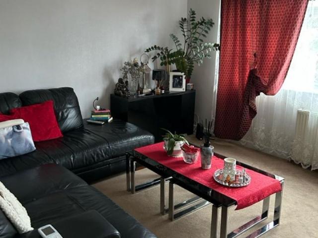 Ashburnham Road, Richmond, TW10 2 bed flat to rent £1,800 pcm £415 pw