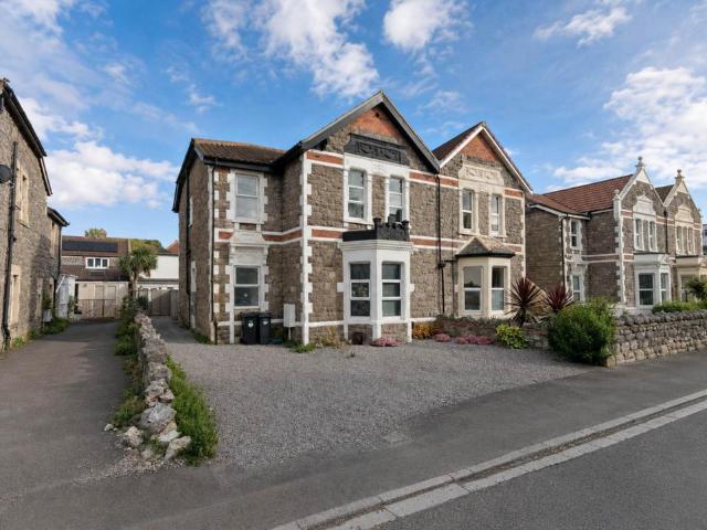 Ashcombe Road, Weston super Mare House share to rent £675 pcm £156 pw