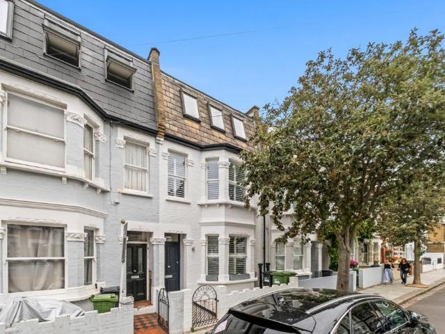 Ashcombe Street, London, SW6 4 bed terraced house to rent £8,000 pcm £1,846 pw